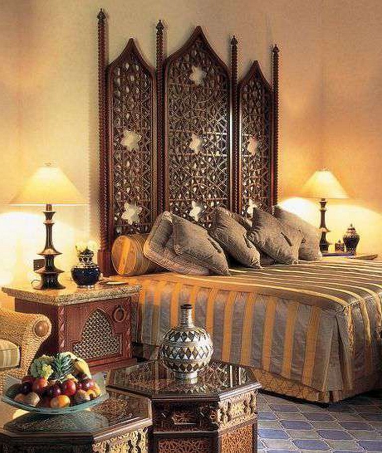 Modern Arabian Themed Bedroom Ideas with Modern Garage