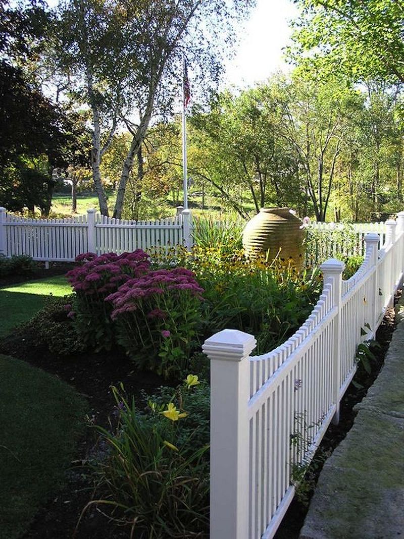Amazing Fence Ideas for Back Yard and Front Yard